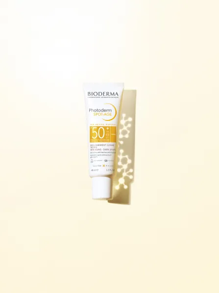 Photoderm Spot Age Sunscreen SPF50+